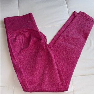 NVGTN SCRUNCH Seamless Leggings